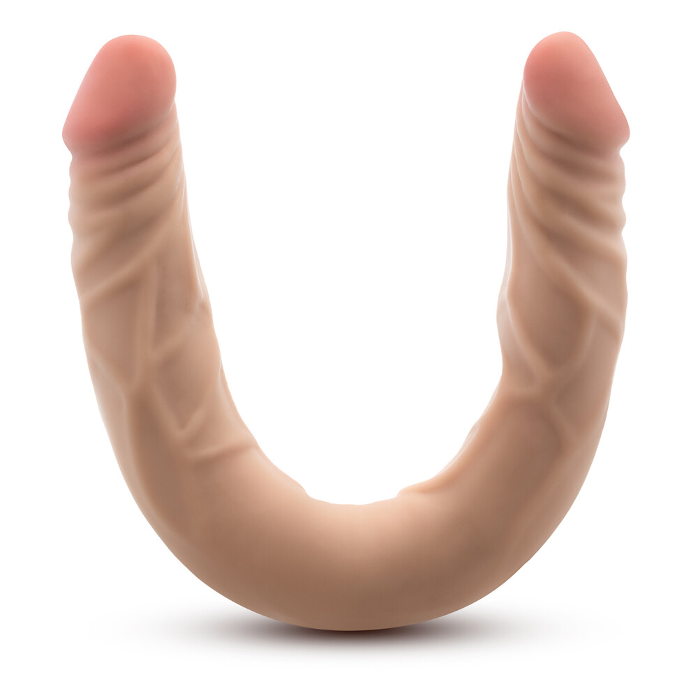 Dual-ended silicone pleasure device